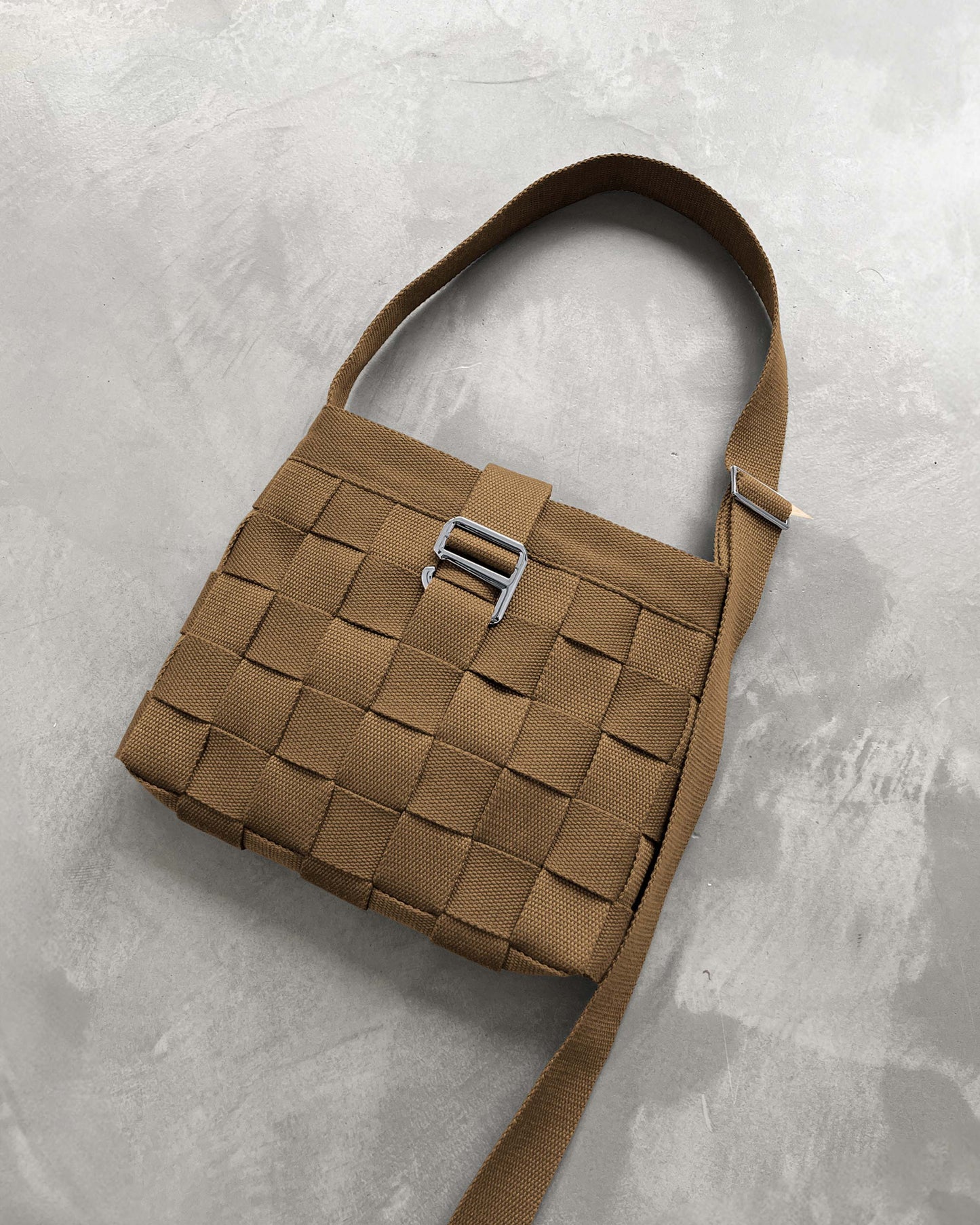 BRYDER Woven Sling Mini in Dune — close-up product view