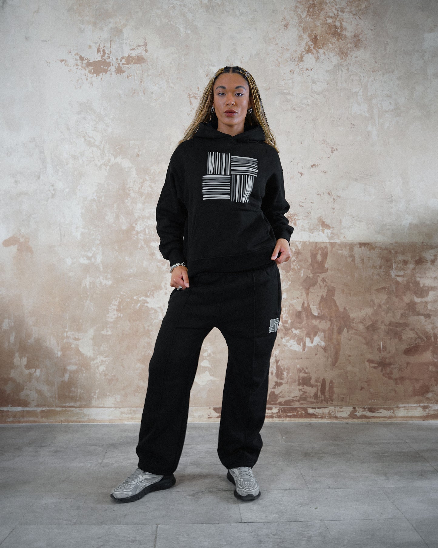 WOVEN LOGO JOGGERS
