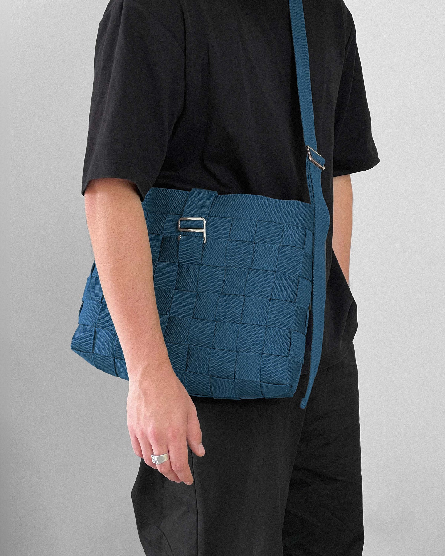 WOVEN SLING
