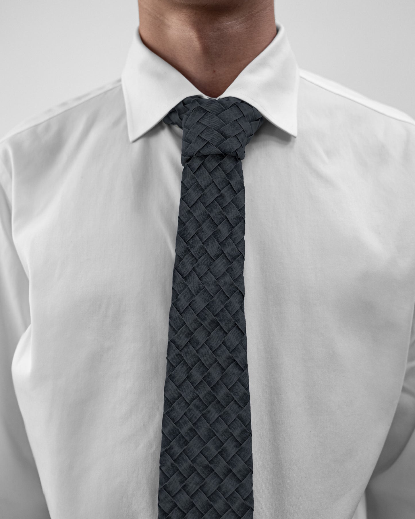 WOVEN TIE