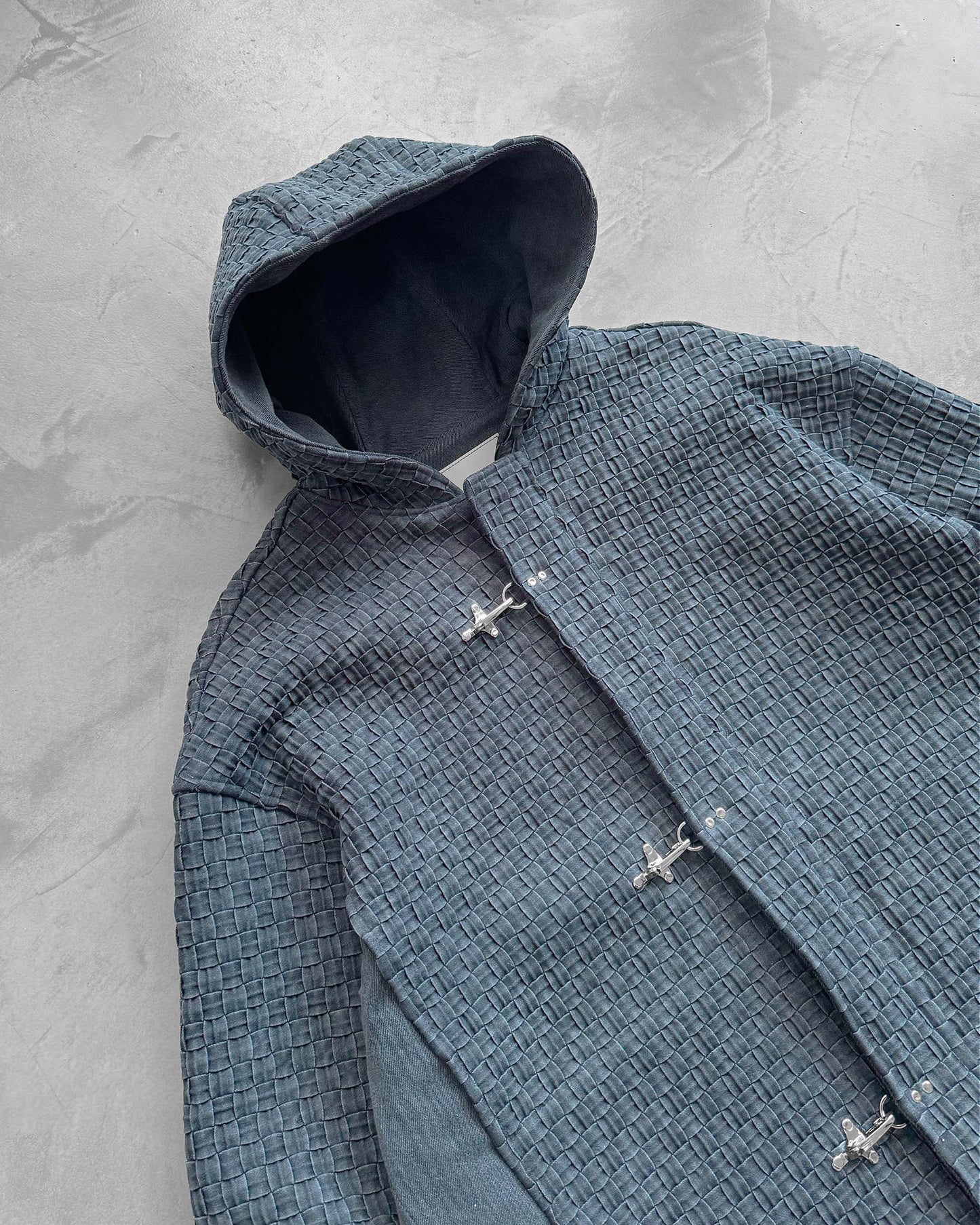 WOVEN CLASP JACKET