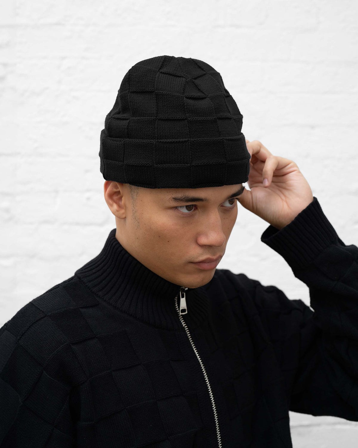 KNIT BEANIE
