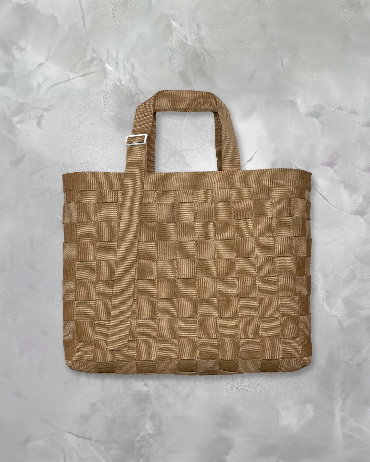 WOVEN TOTE