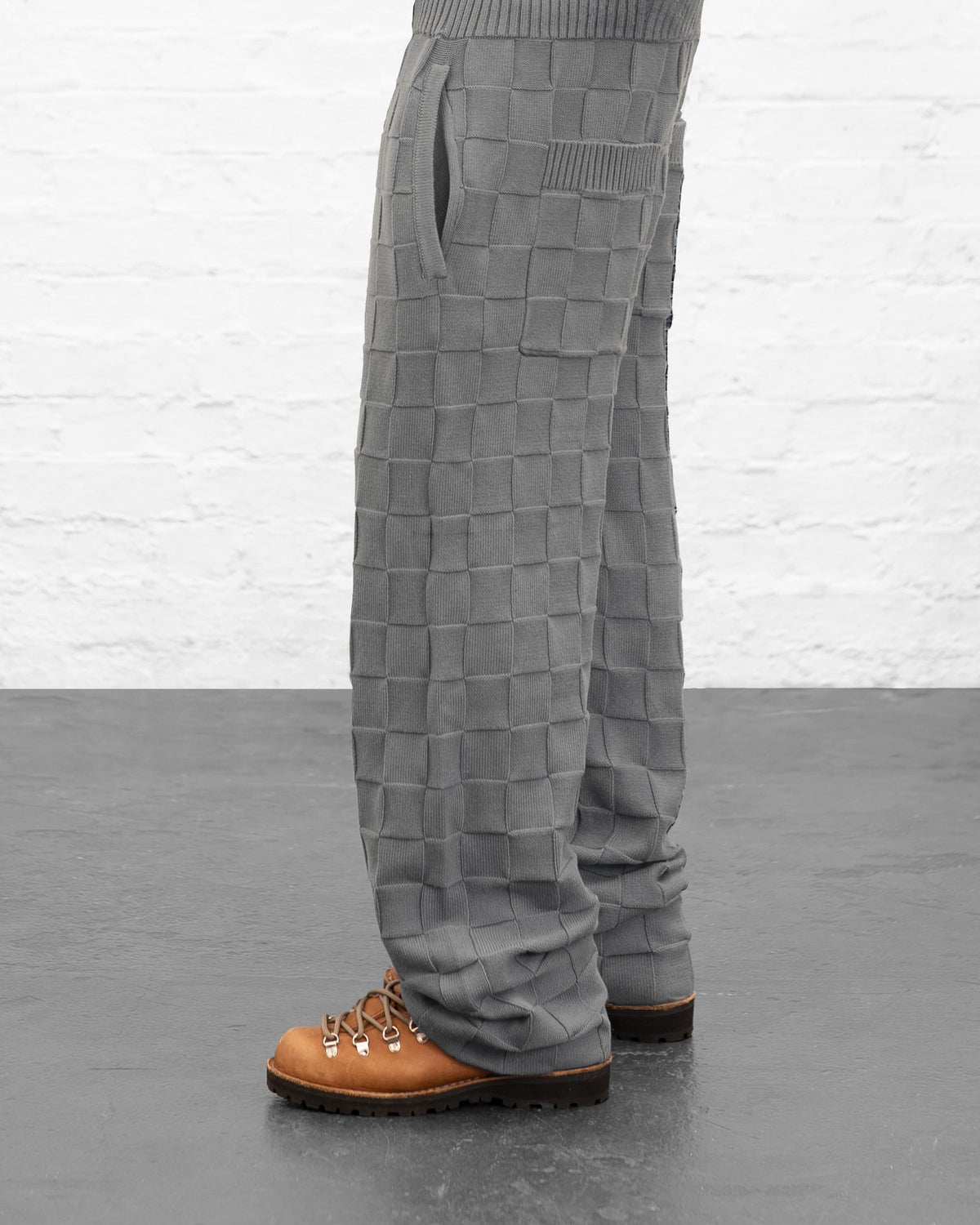 BRYDER Knit Joggers in Stone — side product view
