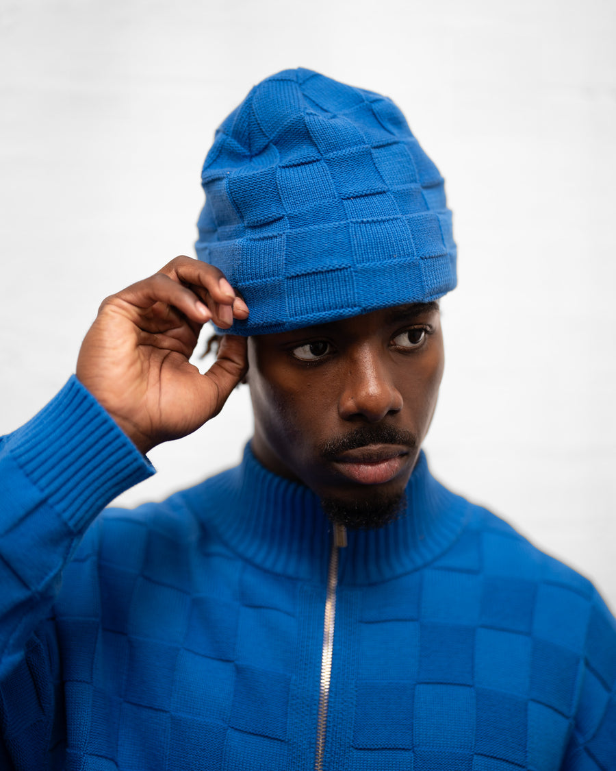 KNIT BEANIE