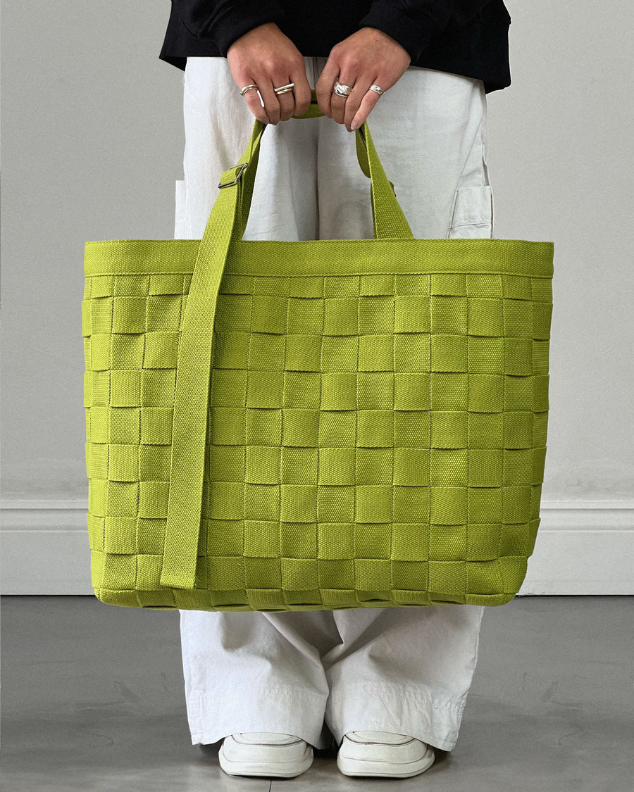 WOVEN TOTE