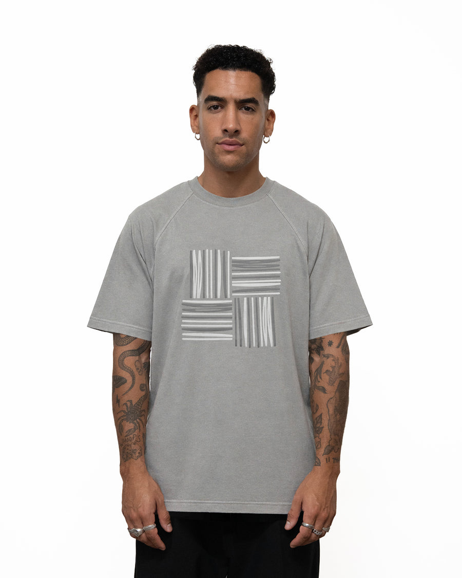 WOVEN LOGO TEE